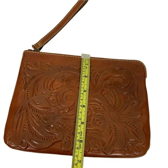 Patricia Nash Wristlet Wallet Womens Brown Leather Embossed Floral Vintage - Picture 10 of 16